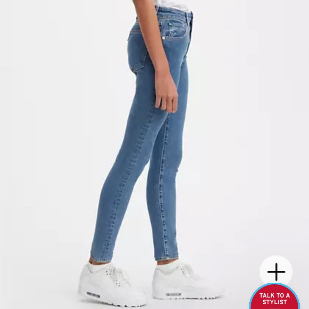 Levi’s 721 High Rise Skinny Jeans